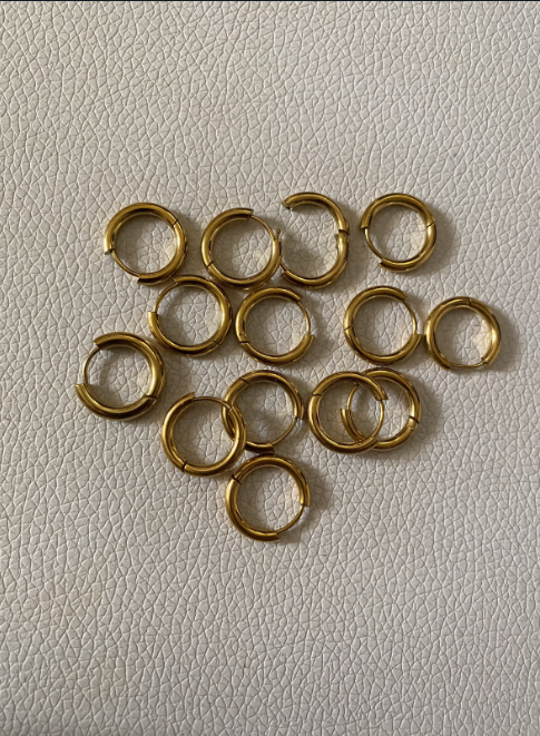 Everyday Huggies | Gold