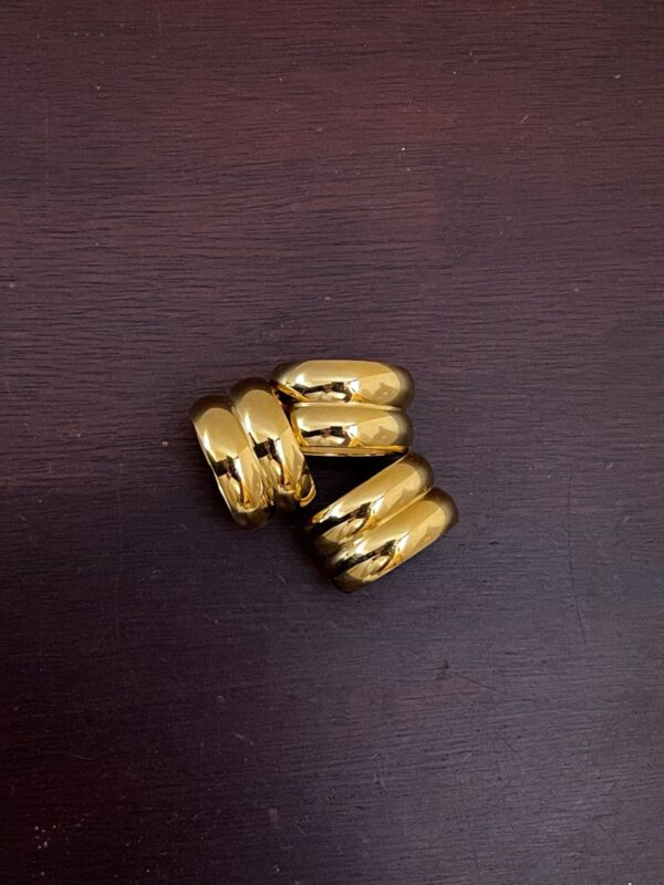 WhatsApp Image 2026-04-12 at 11.42.22 PM (1) Muse Dome Ring